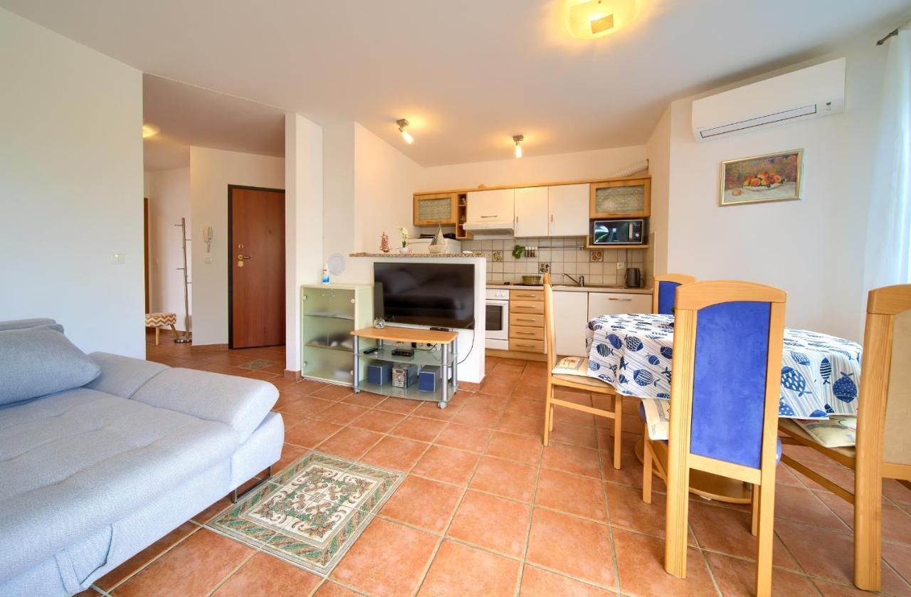 Apartment Camellia Vantacici Extérieur photo